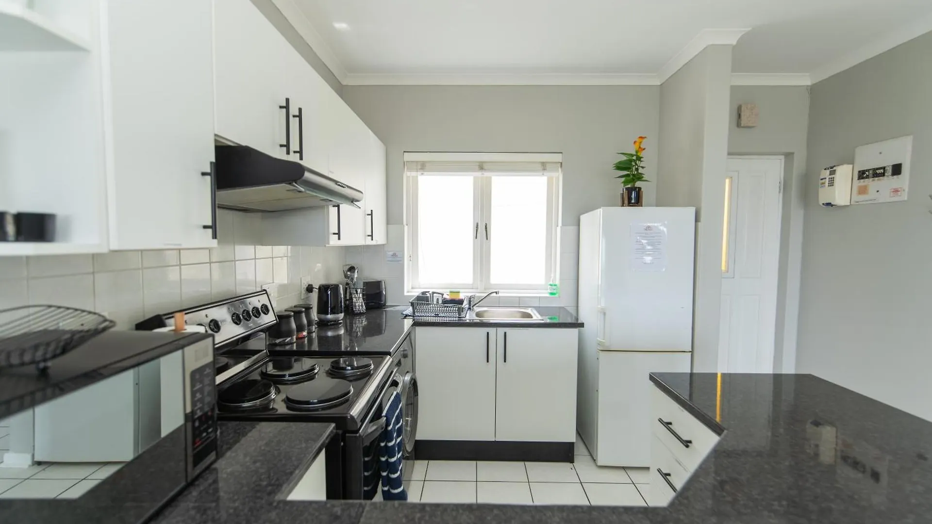 Shells And Bells Beachfront Apartment Port Elizabeth South Africa